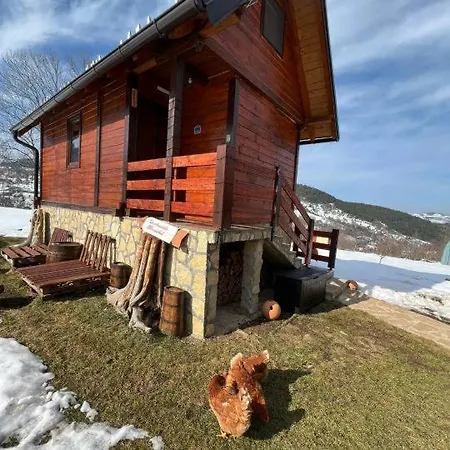 Domacinstvo Filipovic Case de vacanță