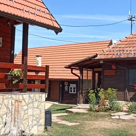 Case de vacanță Domacinstvo Filipovic Rakovica (Cajetina)